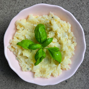 Cauliflower and Parsnip Cheese Mash